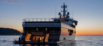 Luxury Expedition Yacht for Unforgettable Adventures