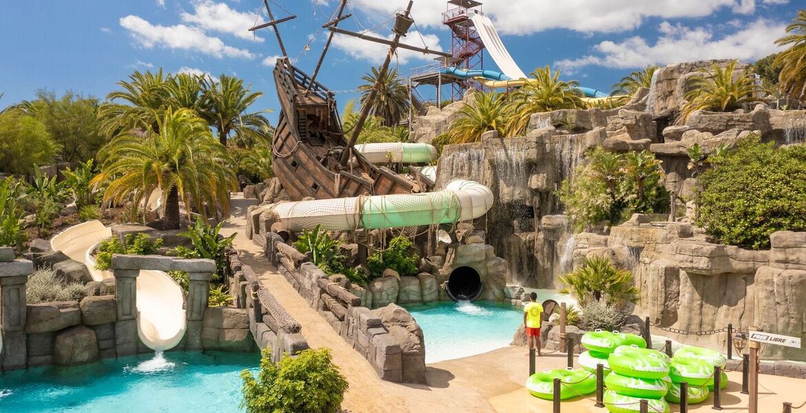 El parque acuático Torremolinos (Aqualand Torremolinos) 